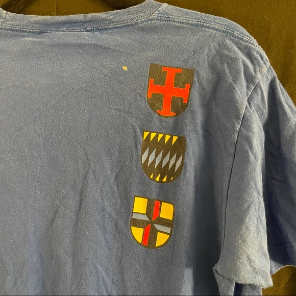 Walt Disney “France” T-Shirt - Picture 7 of 8